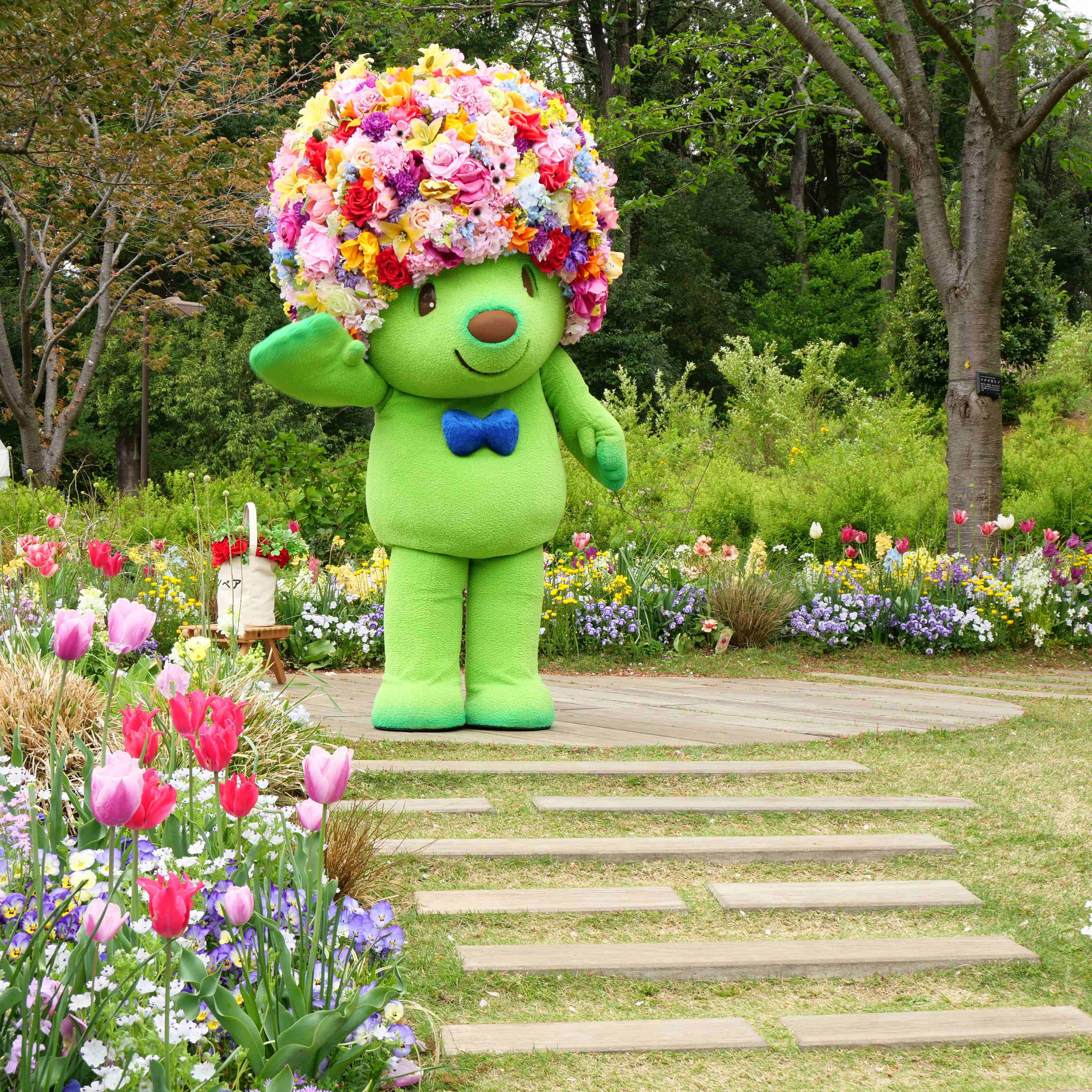 ガーデンネックレス横浜公式マスコットのガーデンベアがやってくる！