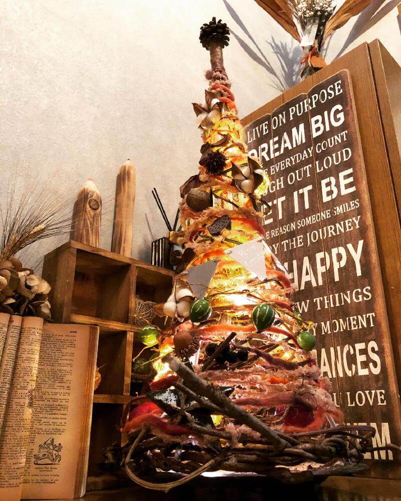 sacchanさんの玄関,クリスマスツリー,木の実の投稿画像