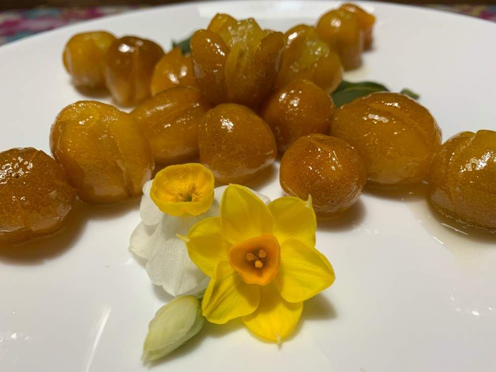 金柑煮　黄色い花