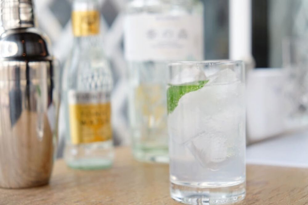 養命酒 ハーブ男子