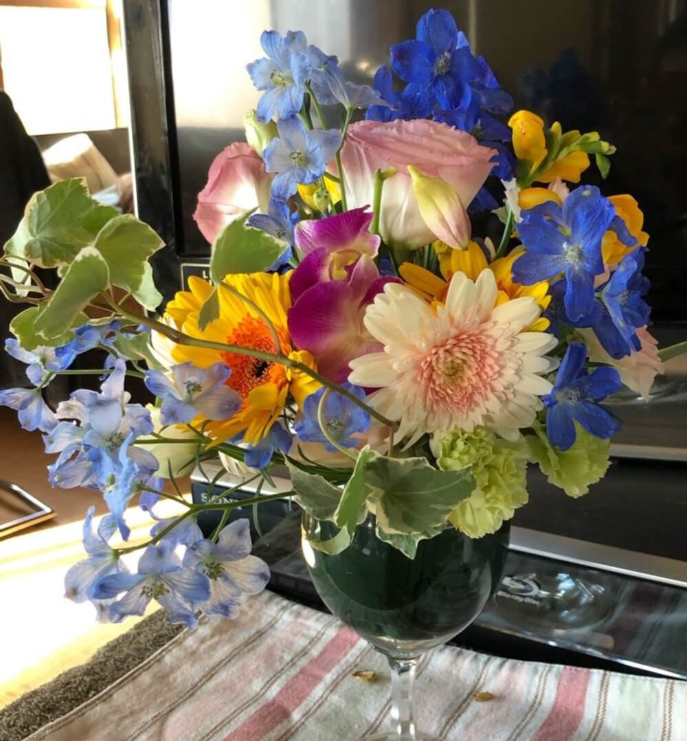 ワイングラス　花　花瓶