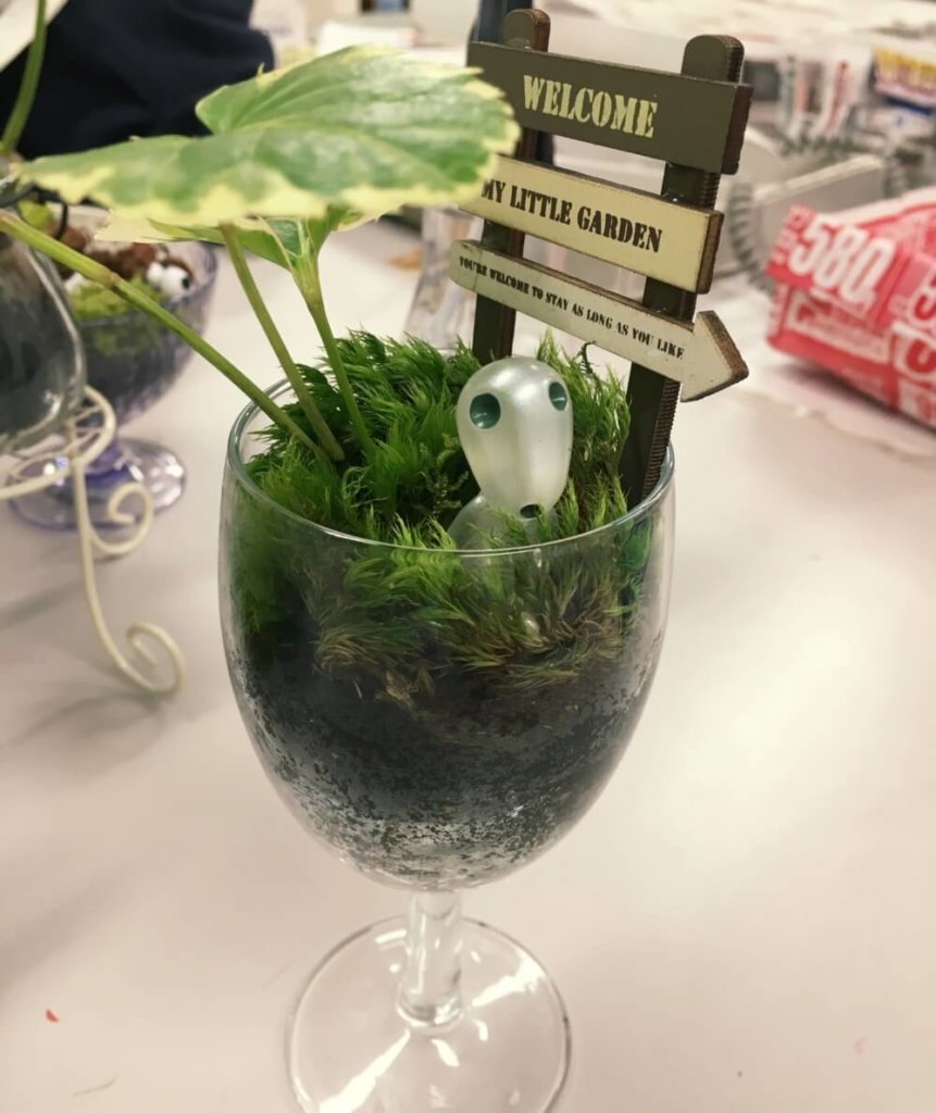 ワイングラス　苔　鉢　花瓶