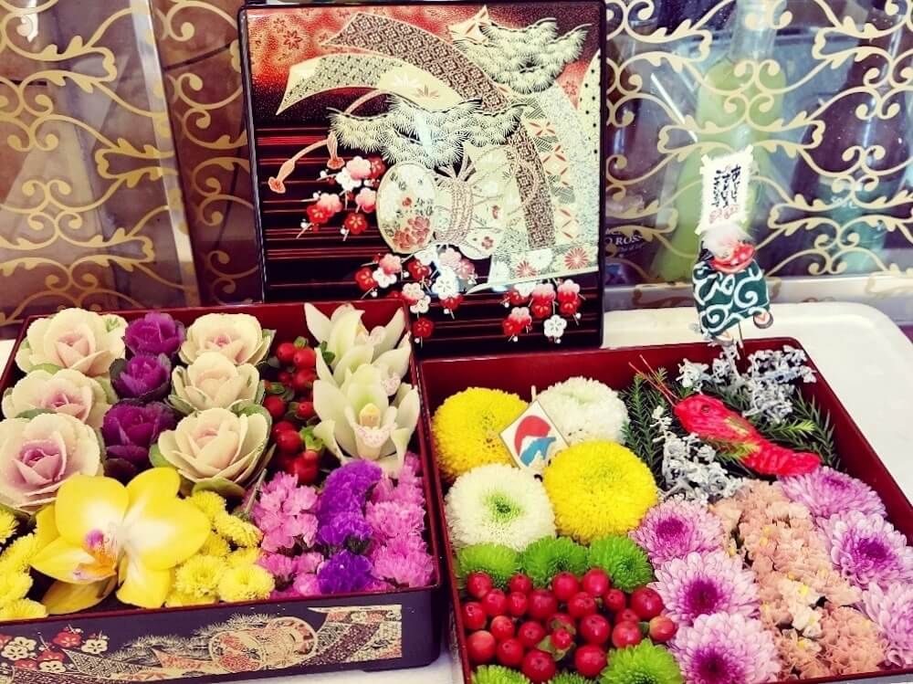 正月　新年　フラワーアレンジメント　花おせち