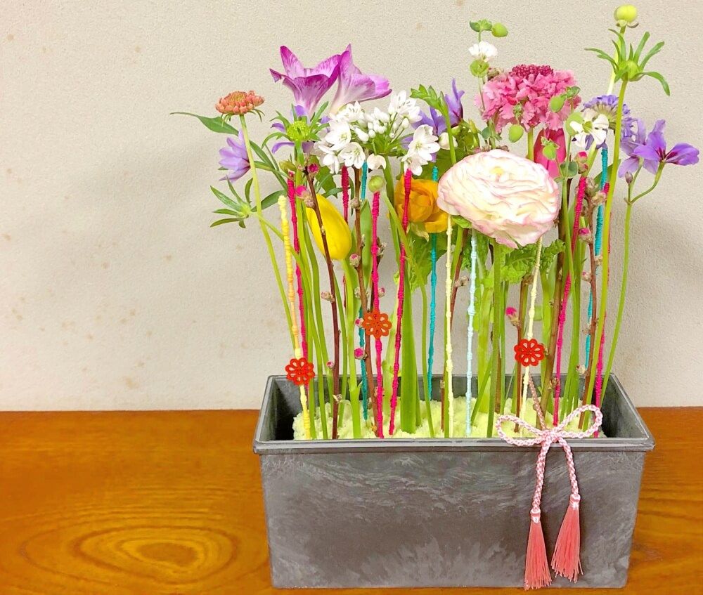 ひなまつり　フラワーアレンジメント