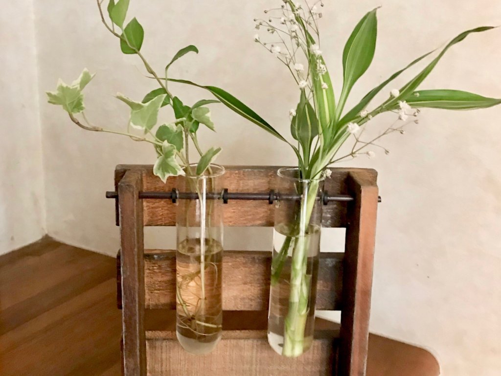 花器　木の花瓶