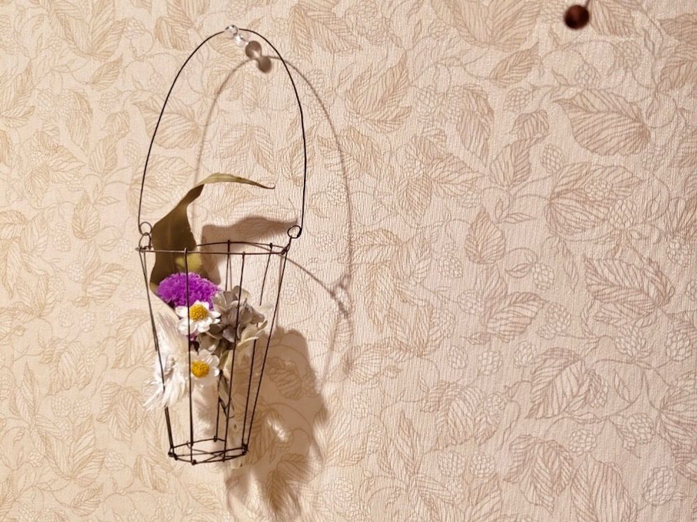 ワイヤー　花瓶　フラワーベース