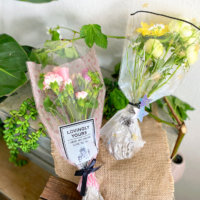 100円ショップ商品で気軽＆簡単に！オシャレなフラワーギフトを作ろう♪〜ラッピングフラワーギフト編〜の画像