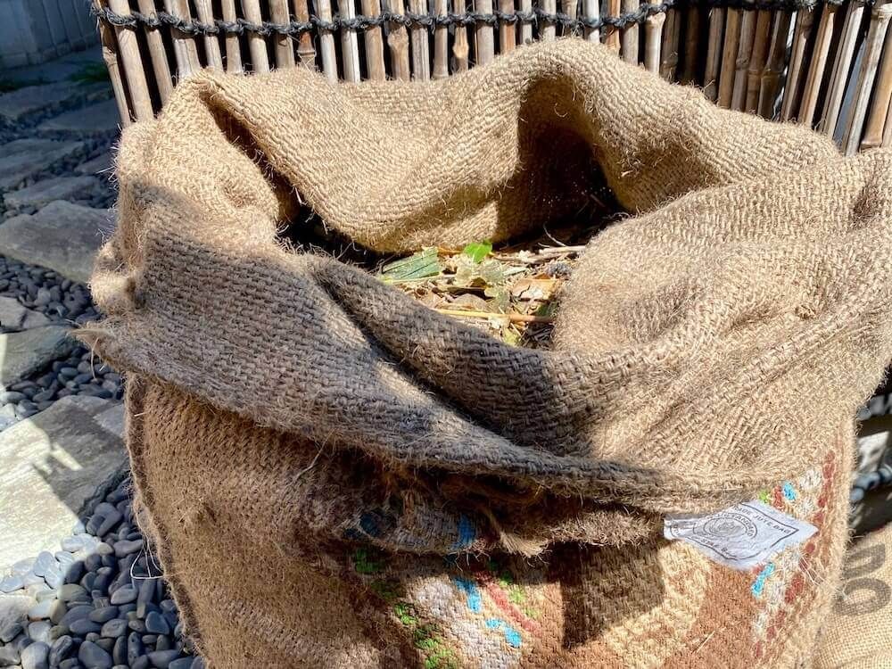 コンポスト　コンポスト　生ゴミ　堆肥