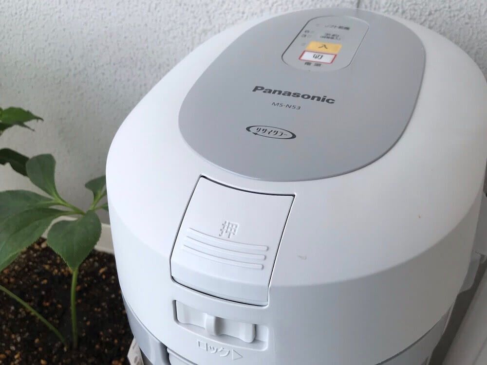 コンポスト　コンポスト　生ゴミ　堆肥