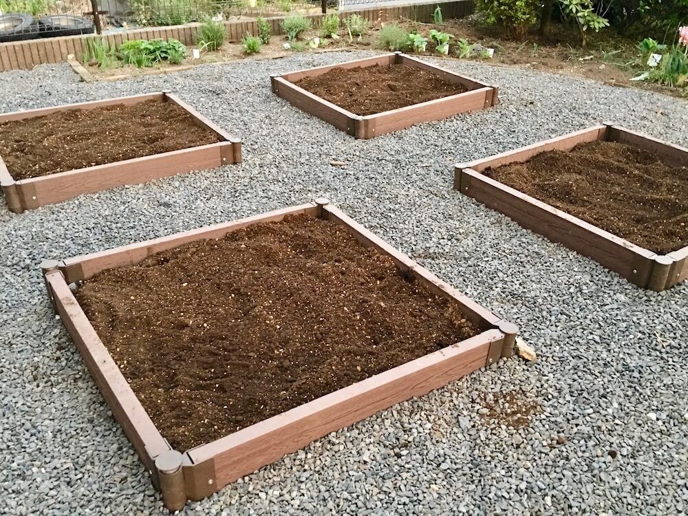 用土　土づくり　消石灰　石灰資材