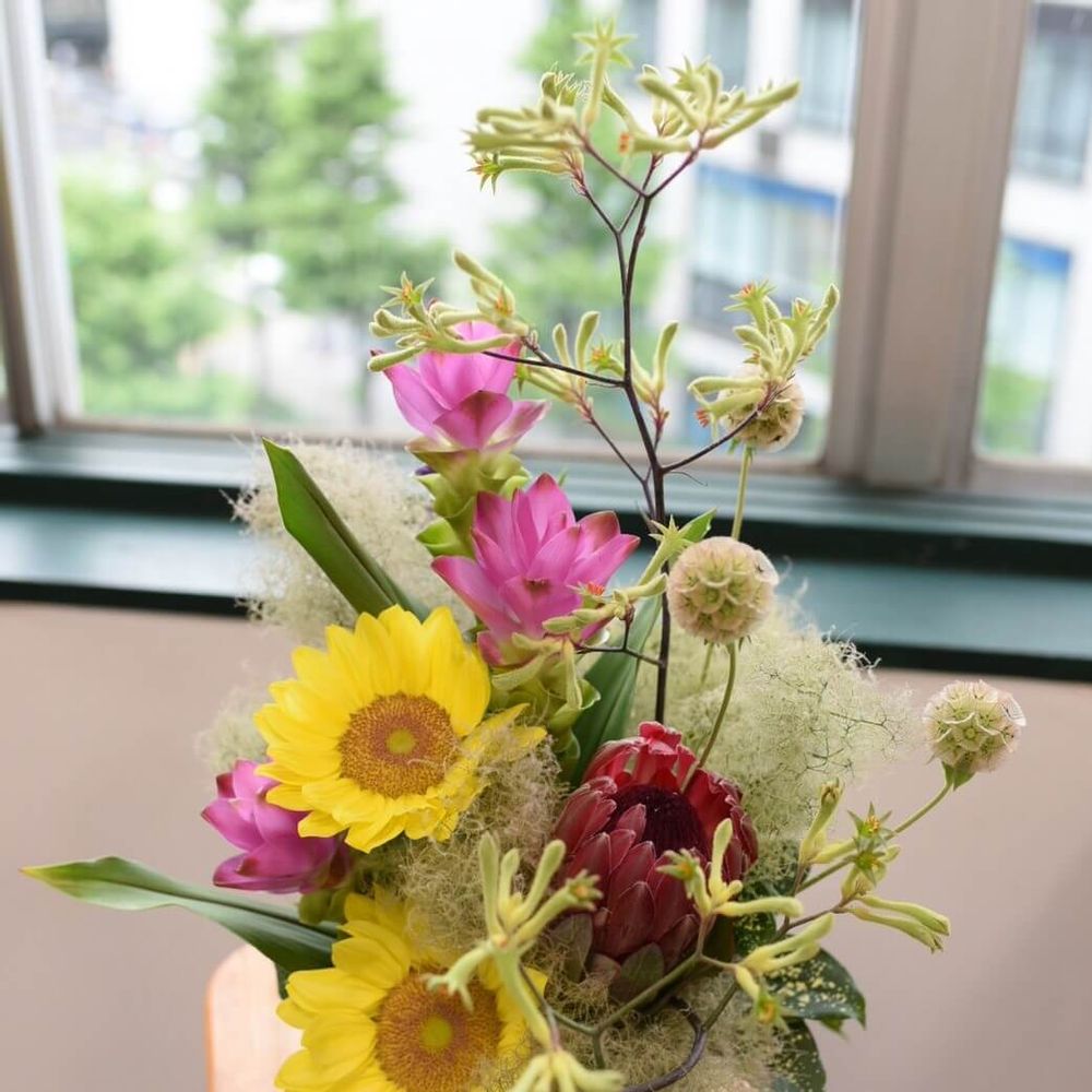 カンガルーポー　フラワーアレンジ