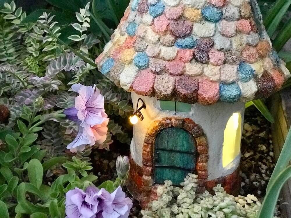 モルタルデコ　モルタル　DIY　多肉　寄せ植え　多肉植物