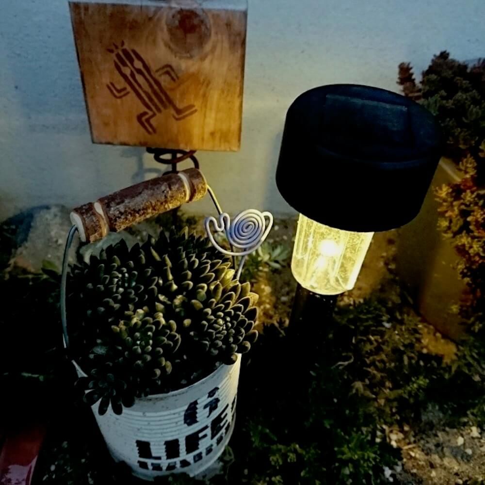 ガーデンライト　ガーデニング　イルミネーション　ソーラーライト