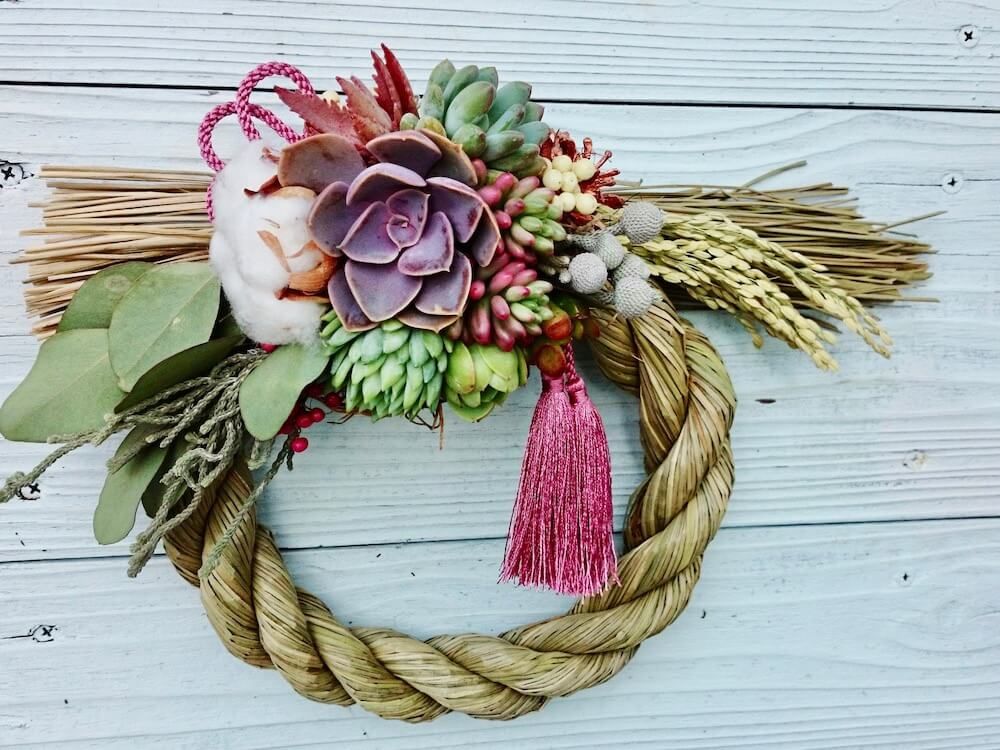 多肉植物　アレンジ　寄せ植え　しめ縄　正月