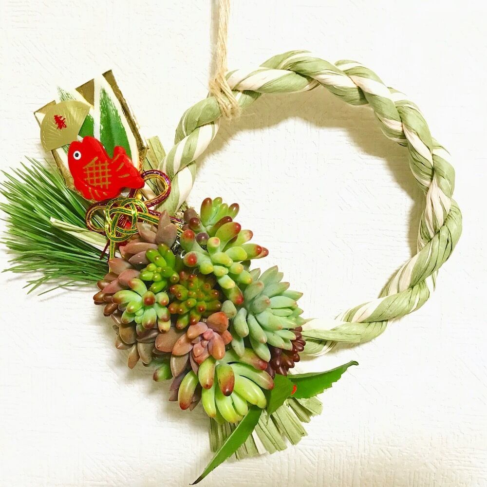 多肉植物　アレンジ　寄せ植え　しめ縄　正月