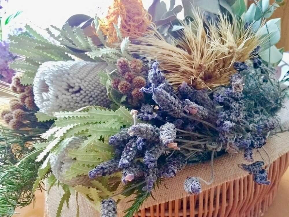 ラベンダー　ドライフラワー　アレンジメント