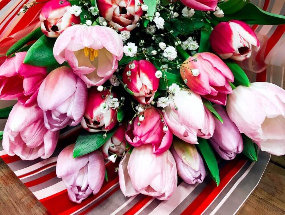 チューリップ　花束